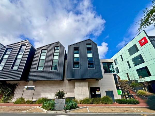 166 m² Commercial space