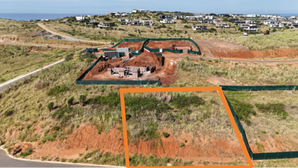 720 m² Land
