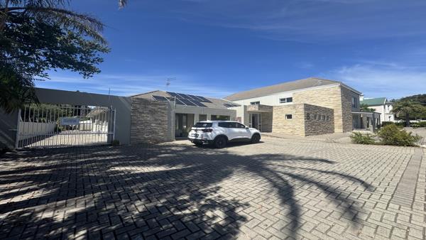 667 m² Commercial space