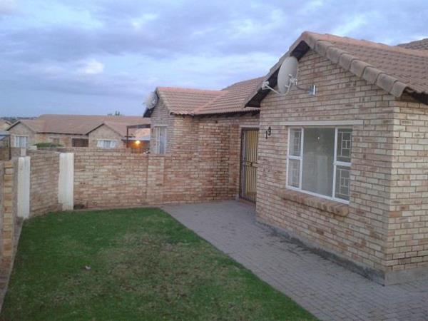 2 Bedroom Townhouse