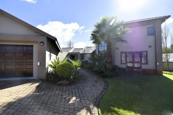6 Bedroom House