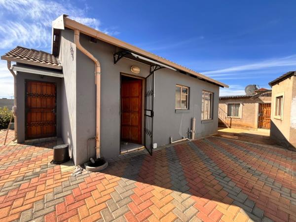 2 Bedroom House