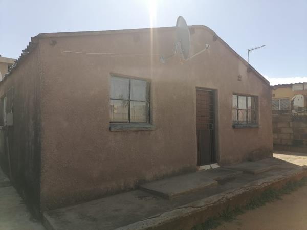 2 Bedroom House