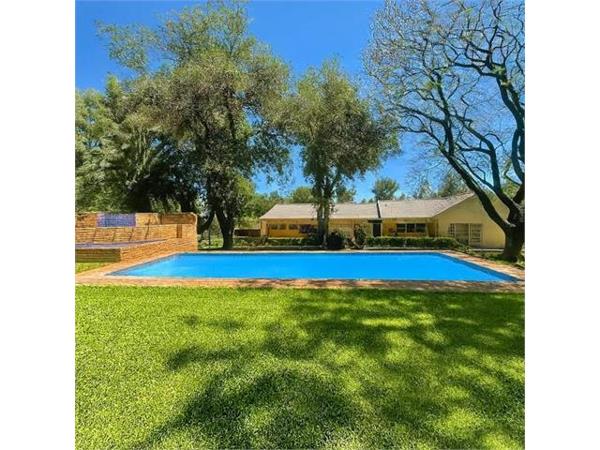 2.5 ha Farm with House