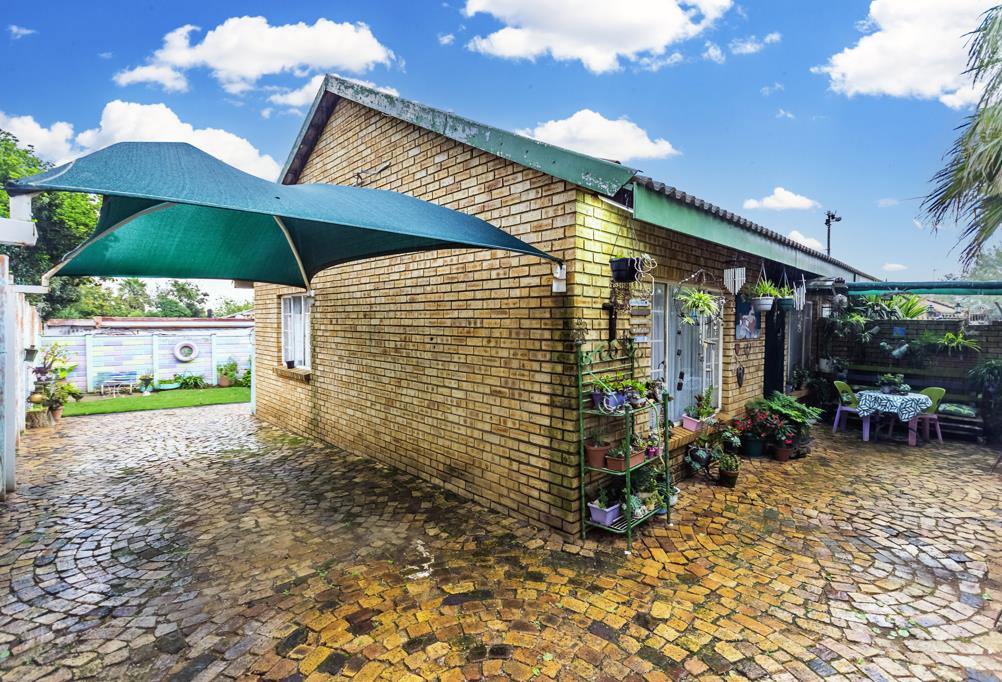 2 Bedroom Townhouse