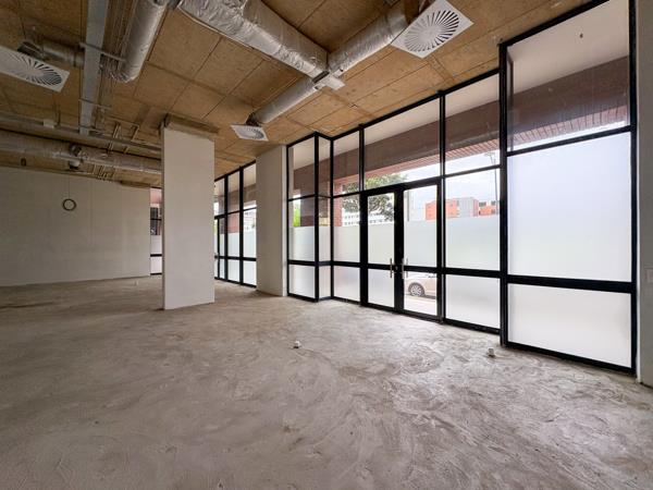 136 m² Commercial space
