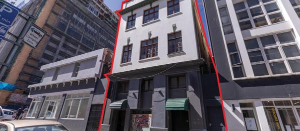 389 m² Commercial space