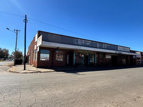 674 m² Commercial space