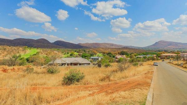 926 m² Land