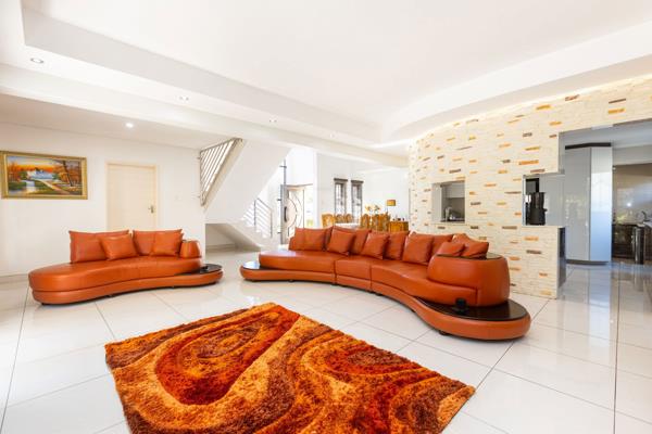 4 Bedroom Townhouse