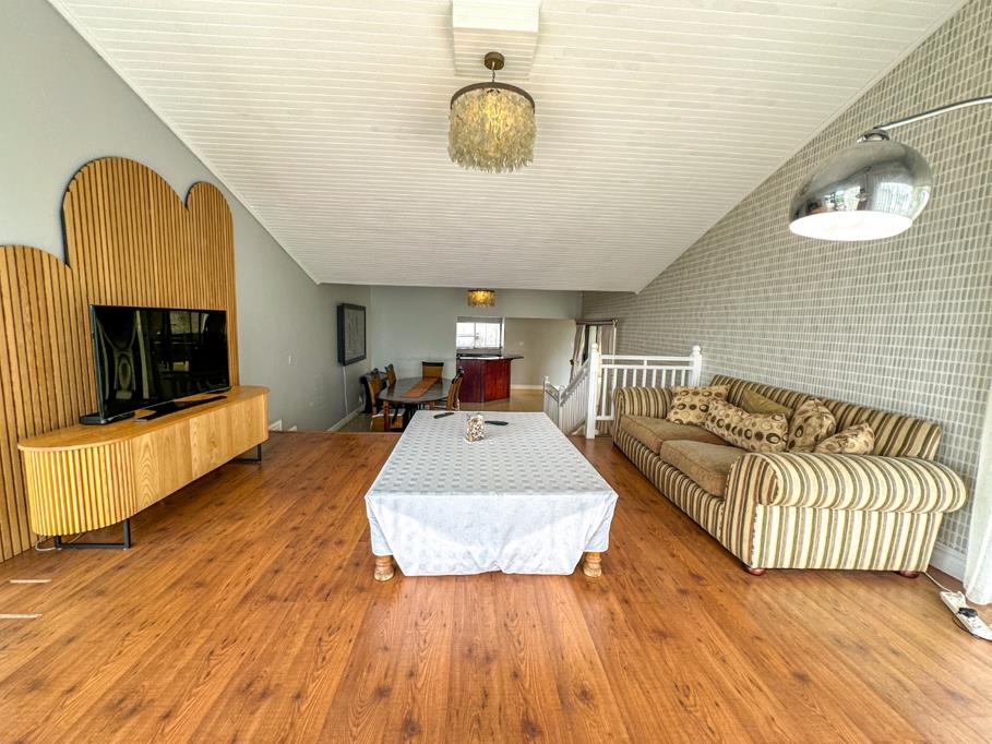 4 Bedroom House in Herrwood Park