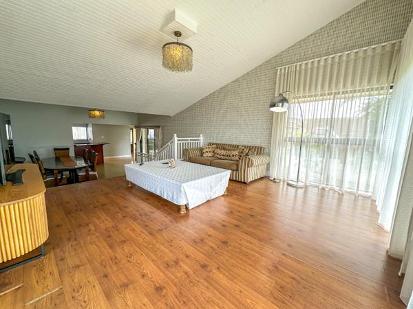 Photo of 4 Bedroom House in Herrwood Park