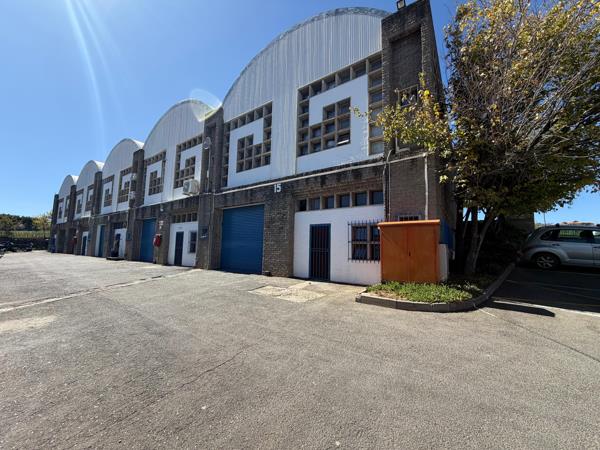 400 m² Industrial space
