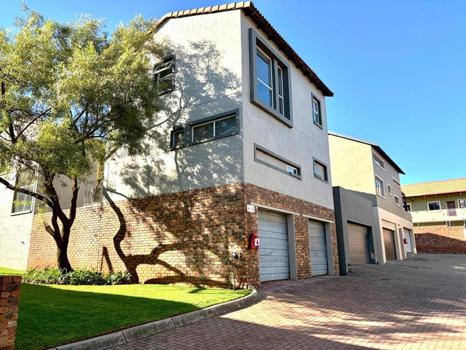 3 Bedroom Townhouse