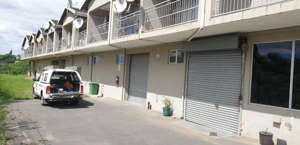 215 m² Commercial space