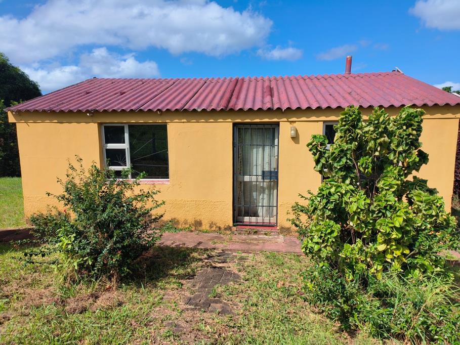 2 Bedroom House