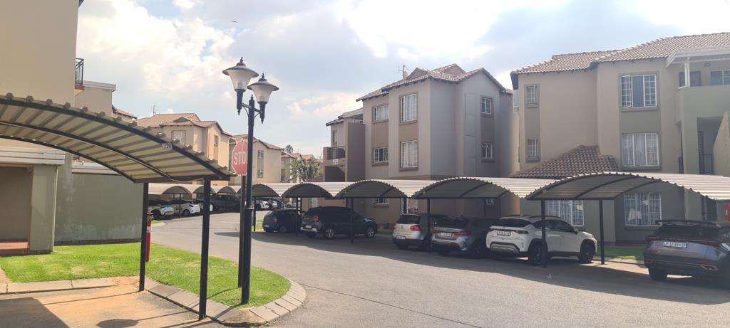 2 Bedroom Townhouse
