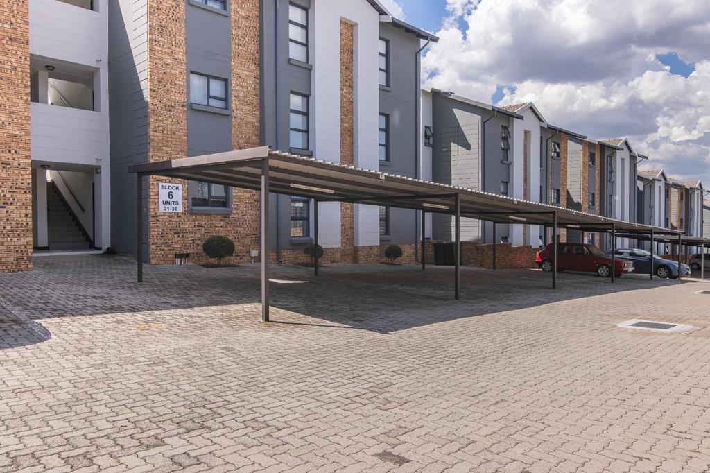 3 Bedroom Apartment