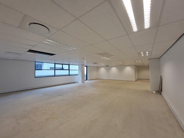 310 m² Commercial space