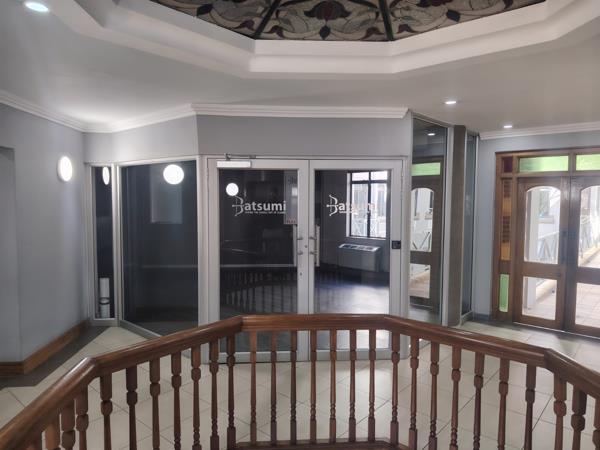 1 217 m² Commercial space
