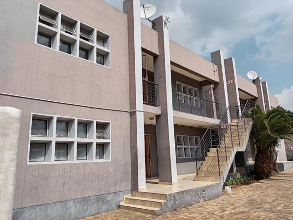 9 Bedroom House