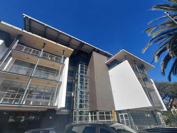 358 m² Commercial space