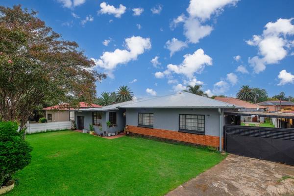 6 Bedroom House