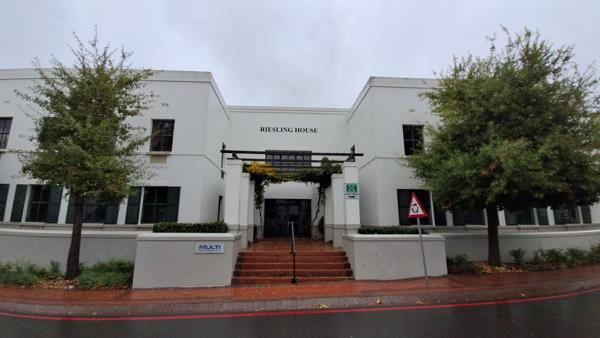 237 m² Commercial space