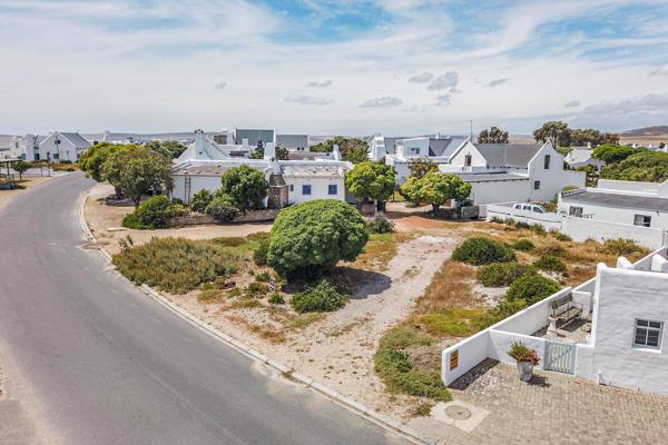 425 m² Land