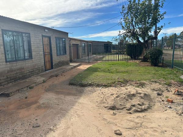 2 Bedroom House