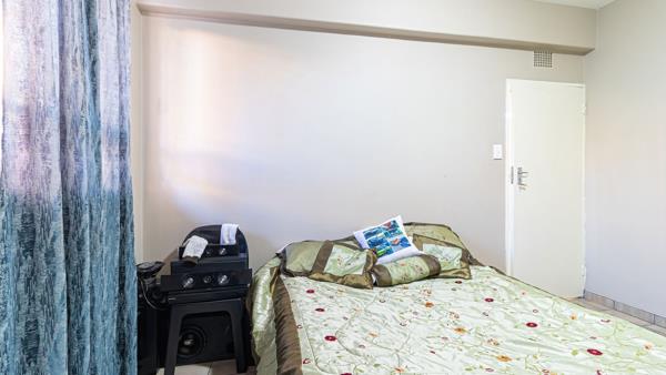 2.5 Bedroom Apartment