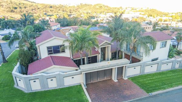 6 Bedroom House