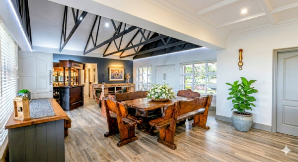 5 Bedroom House