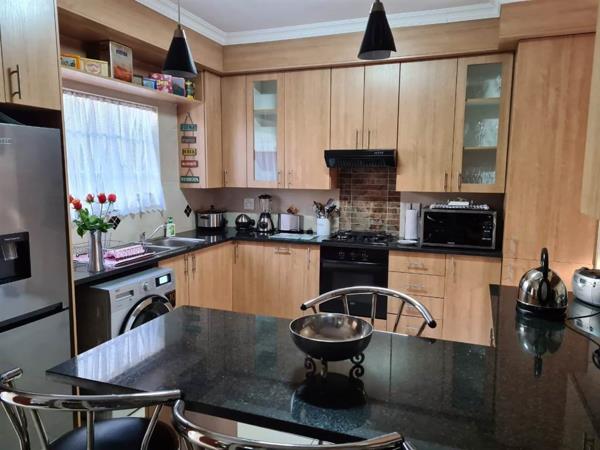2 Bedroom Townhouse