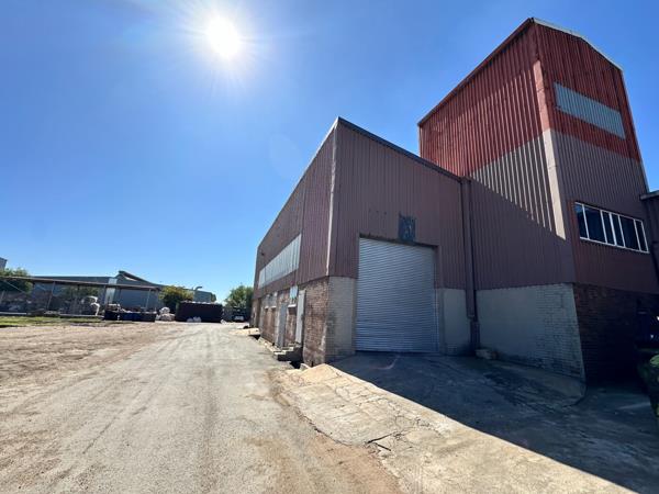 371 m² Industrial space