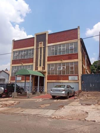 8 Bedroom House