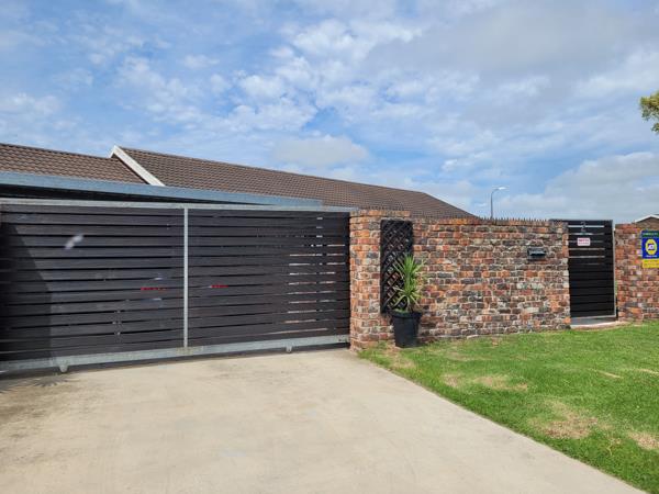 1 Bedroom Garden Cottage