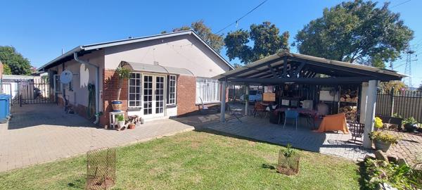 7 Bedroom House