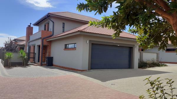 3 Bedroom Townhouse