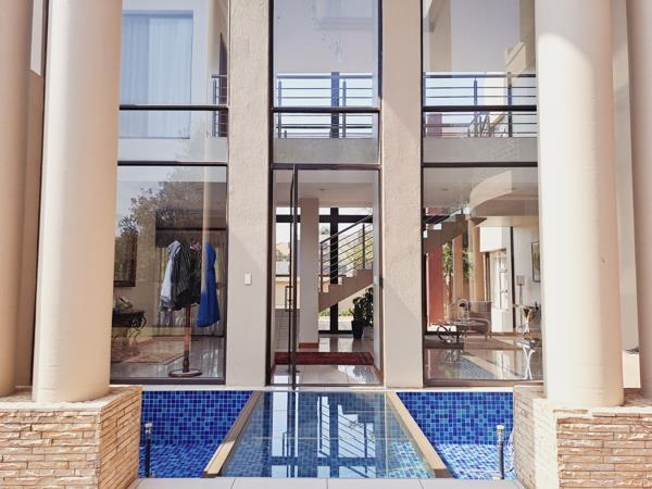 6 Bedroom House