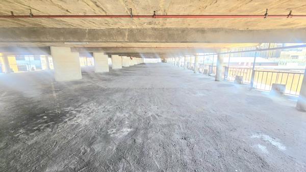 1 650 m² Commercial space