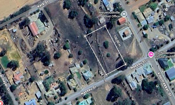 4 461 m² Land