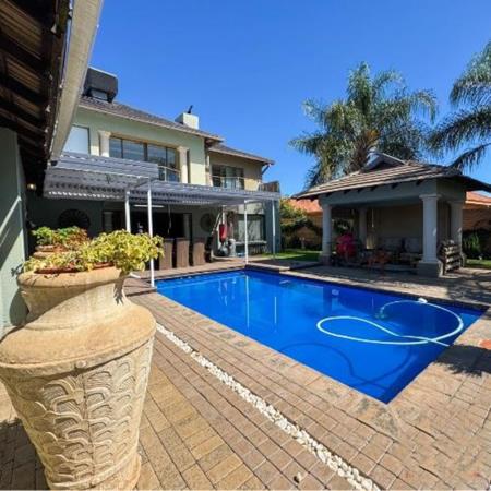 4 Bedroom House
