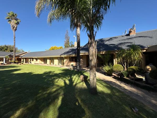 5 Bedroom House