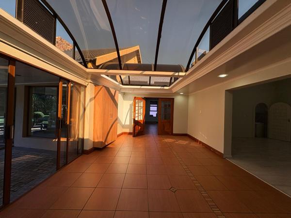 5 Bedroom House