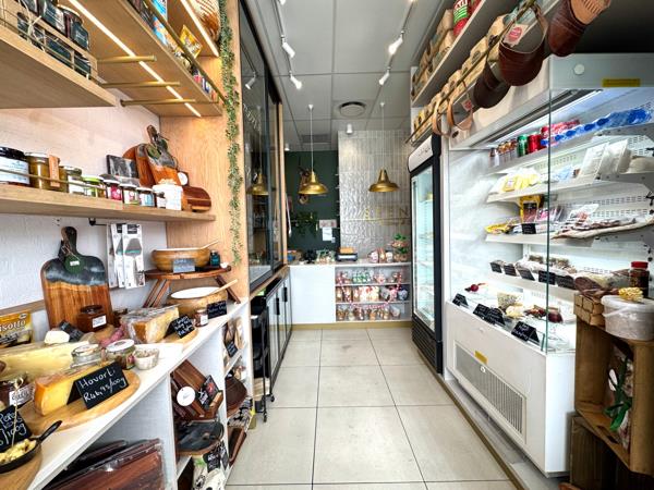 20 m² Retail Space