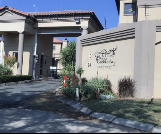 4 Bedroom Duplex