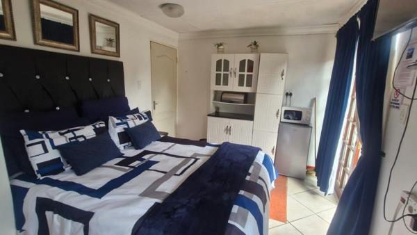 0.5 Bedroom Flat