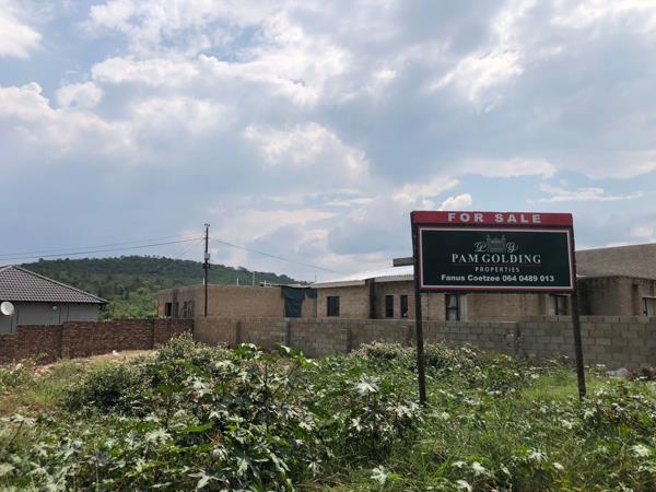 472 m² Land