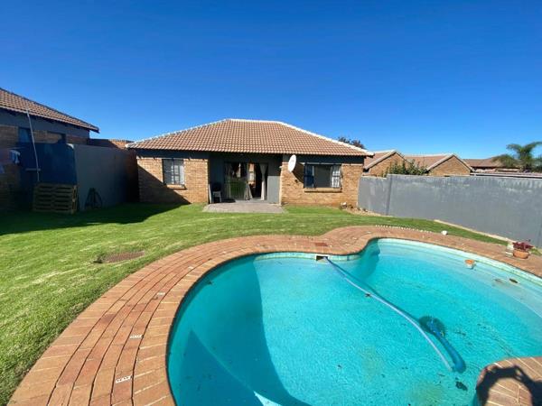 3 Bedroom Cluster